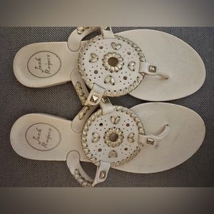 Jack Rogers Girls Georgica Jelly size 5 in a off white with gold trim size 5